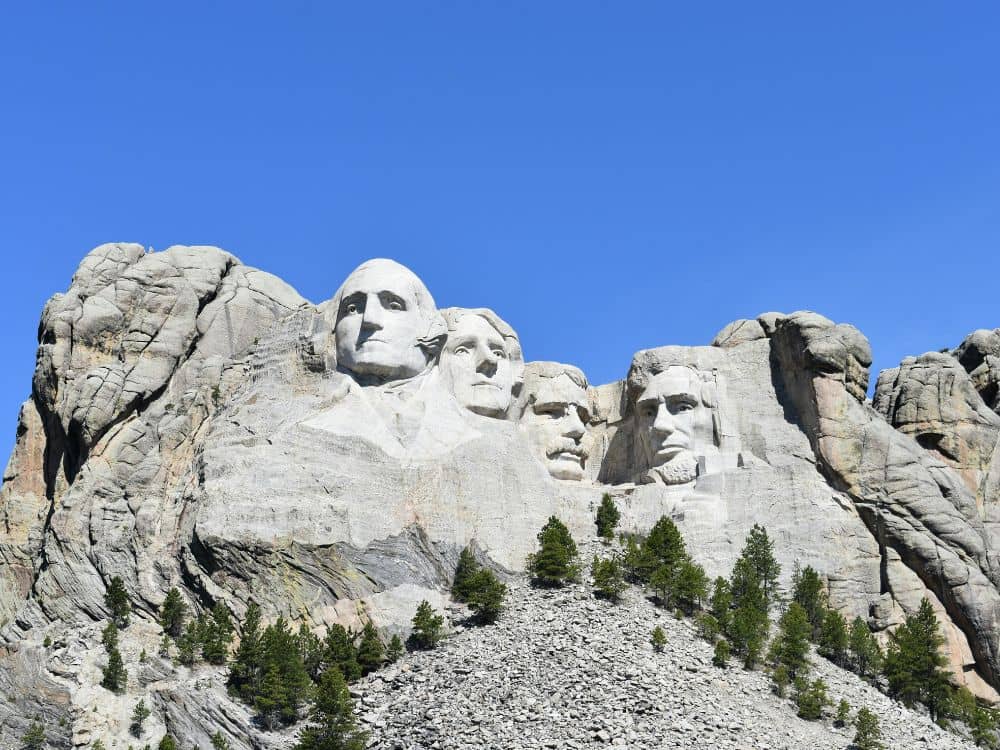 Article Créer une LLC au Dakota du Sud - Mont Rushmore