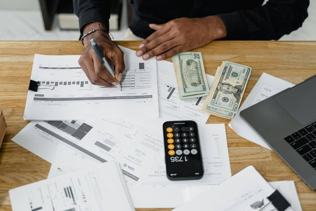 Article créer une llc à New York - Calcule des finances