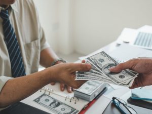 Article virements internationaux et change